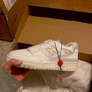 New Balance 550- Size 6 Womens - never worn